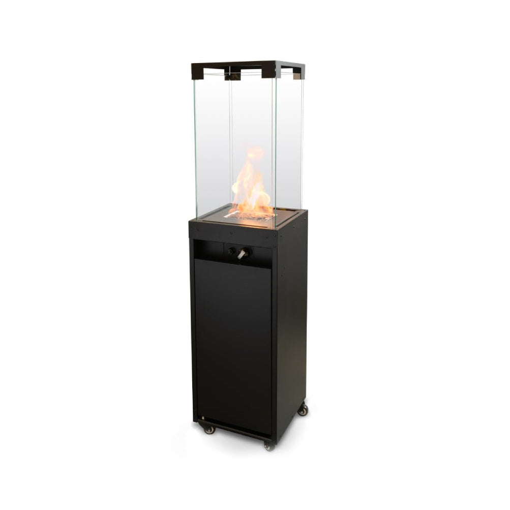 Planika_Faro-Terrashaard_Gashaard_Tuinhaard-Vuurpilaar_Terrasheater_verwarmer_Terras_Buiten